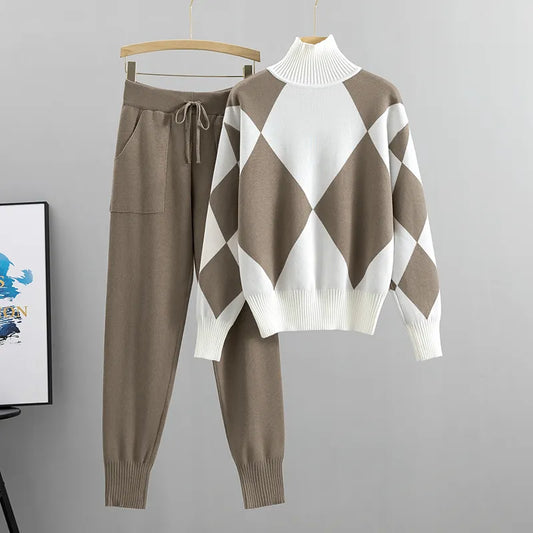 Argyle Knitwear Set | Cozy Two-Piece | Stylish and Comfortable